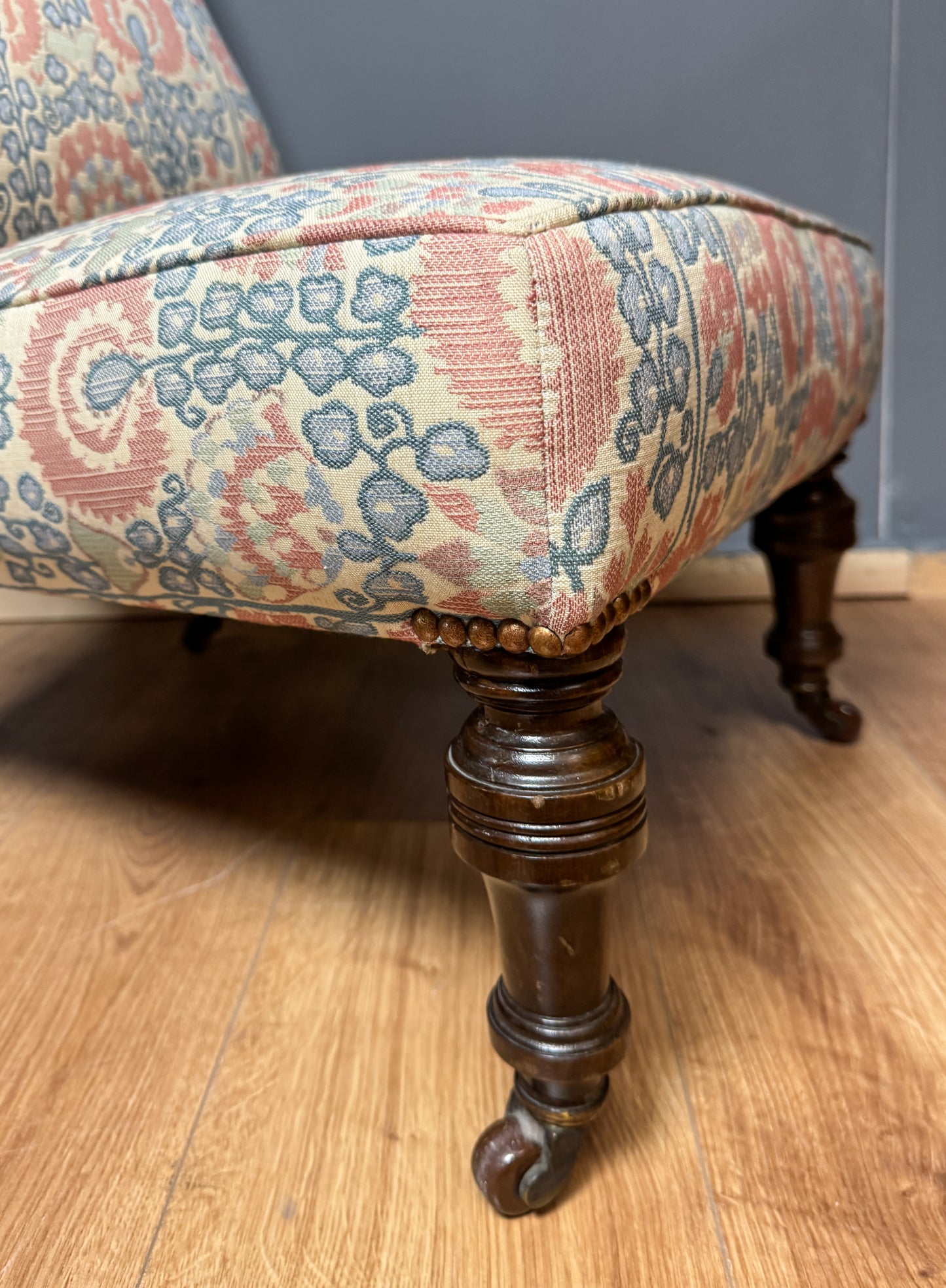 Victorian slipper chair