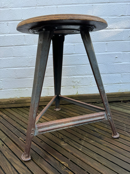 Rowac Stool