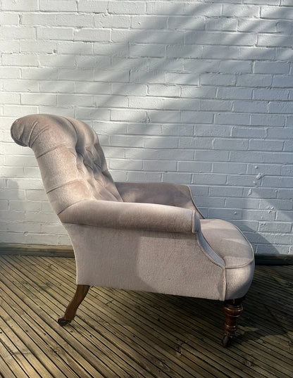 19th Century English Armchair in the manner of Howard & Sons