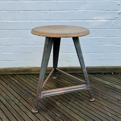 Rowac Stool