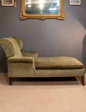 Antique Daybed / Chaise Longue