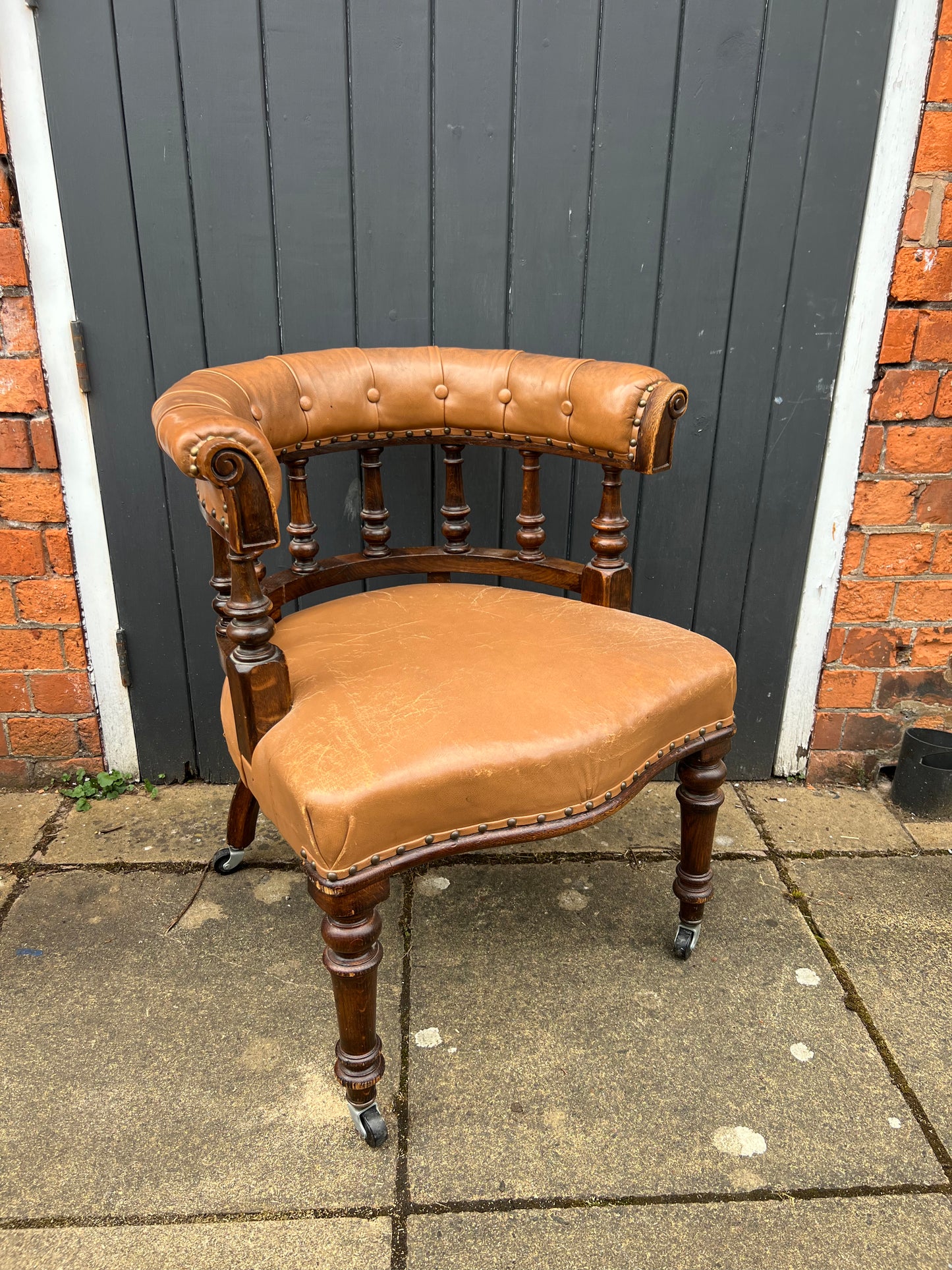 Early 20th century office chair